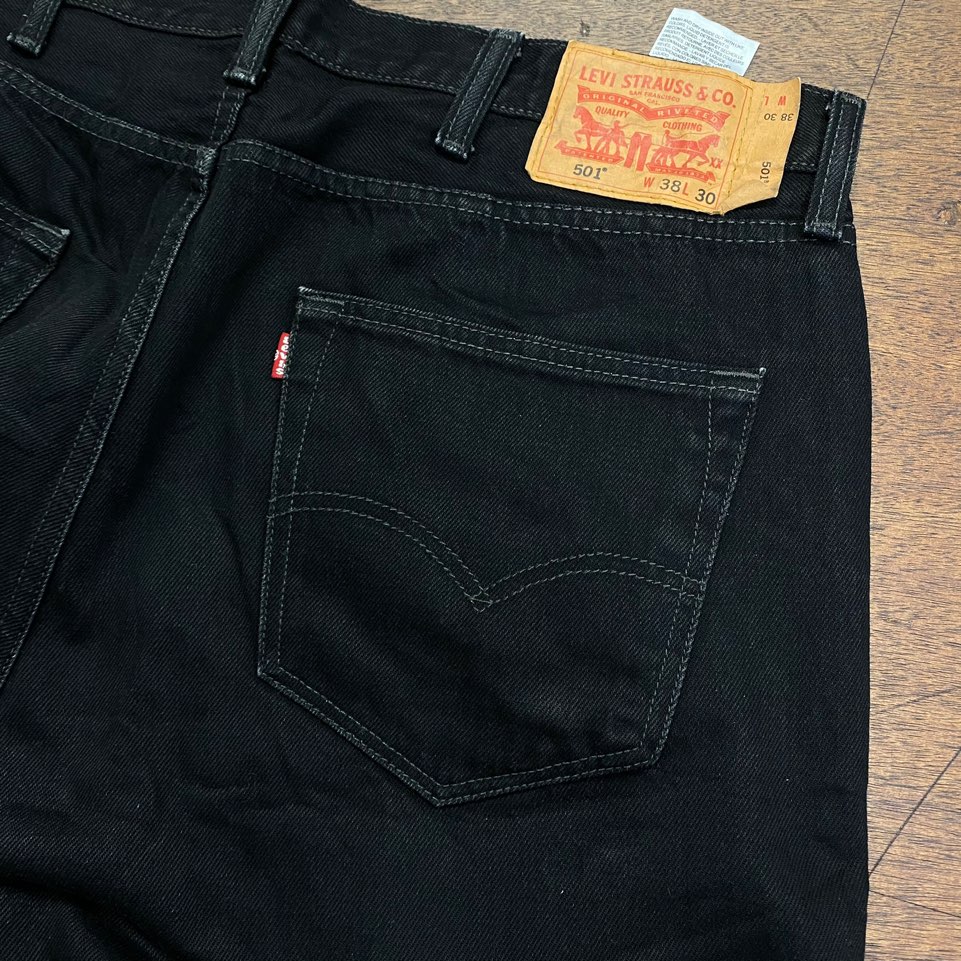 Levis 501 black jeans 38x30